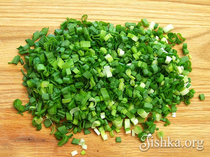 Запеканка с зеленым луком и яйцом - Кулинарный пошаговый рецепт с фото.
